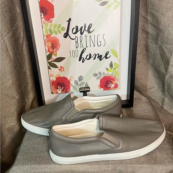 Sam Edelman Pixie Slip Ons - Picture 8 of 16